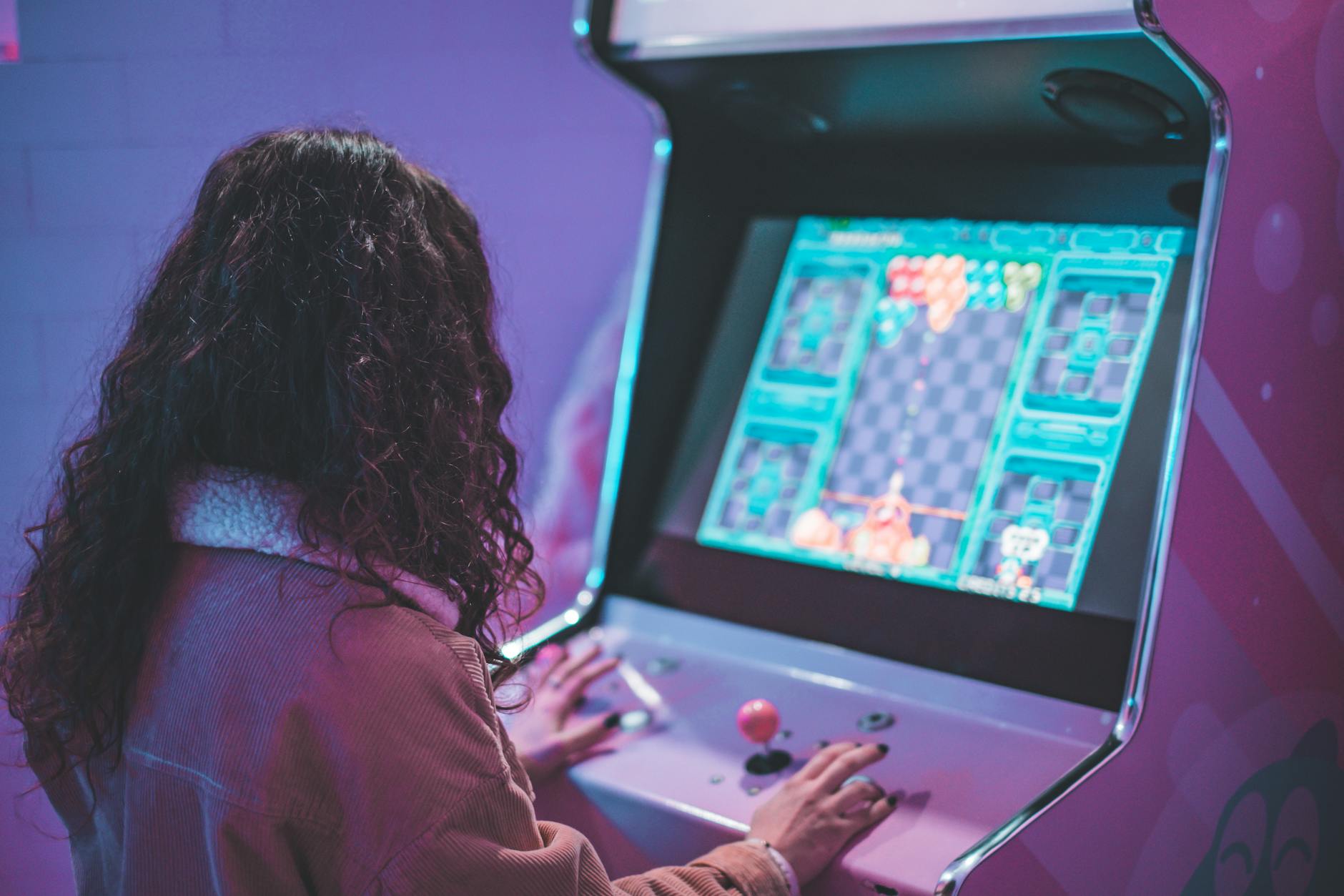 Mục tiêu được bám theo ở vùng giữa màn hình trong game bắn cá